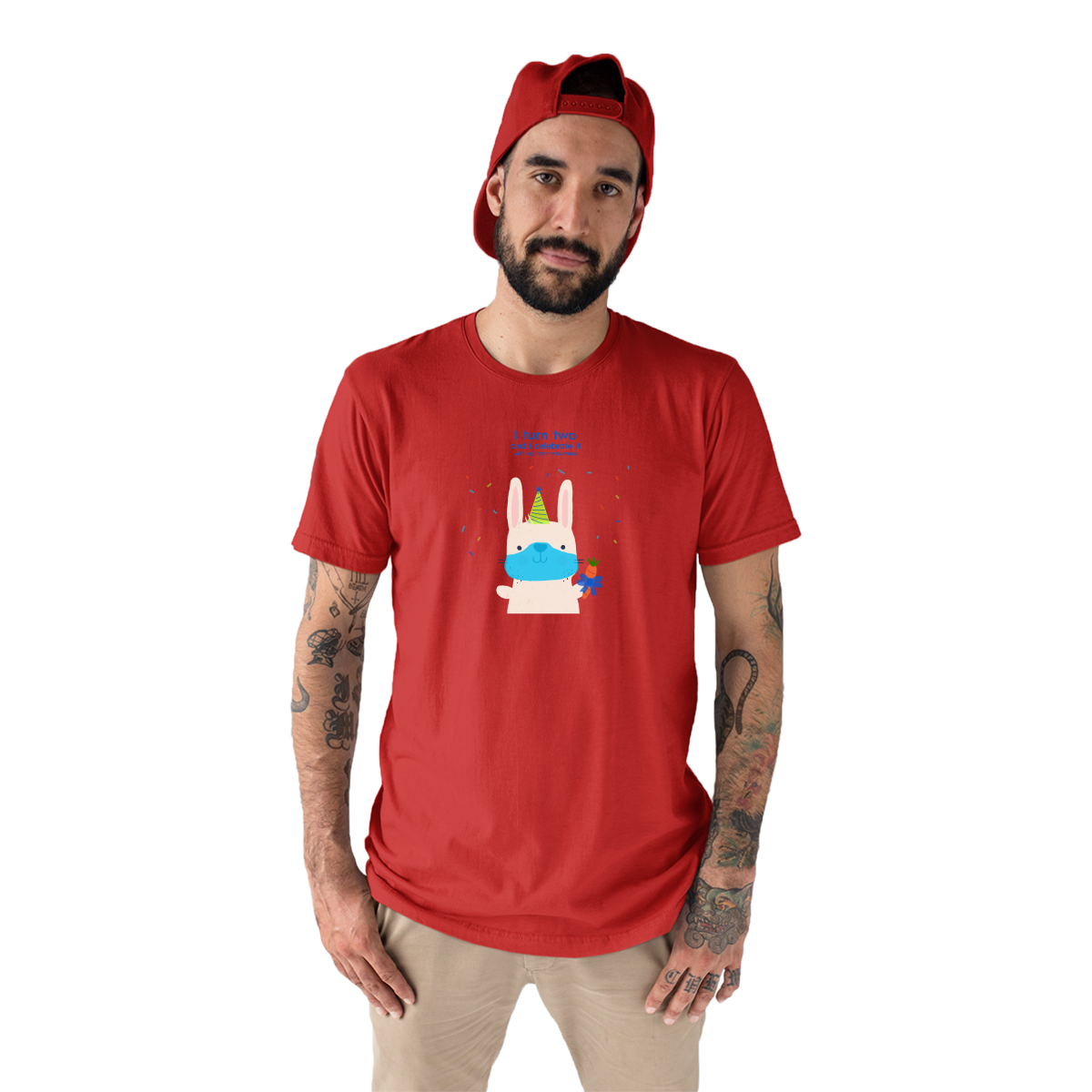 I turn two and I celebrate it with my favorite humans  Men's T-shirt | Red